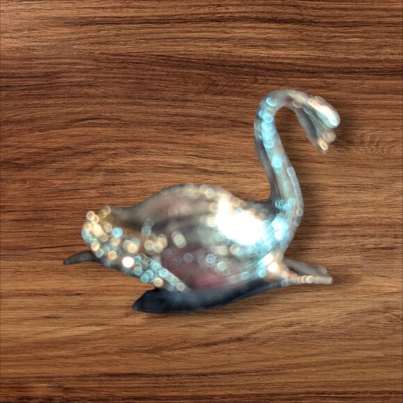 Vintage Swan-Themed Brooch Lot Rhinestones & Enamel Elegant Collectible Pins - Picture 3 of 11